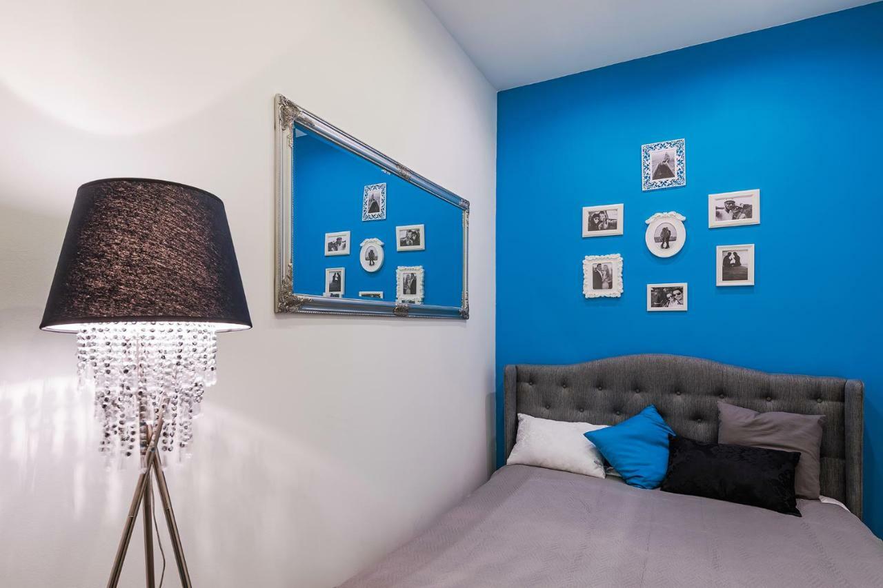 Parking, Ac, 2 Bedroom Design Flat In The Center Boedapest Buitenkant foto